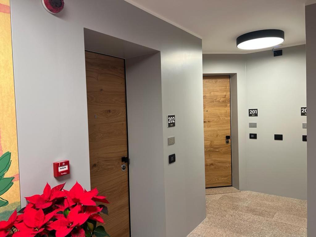 Aparthotel YUGOGO PELLICO 8 Trento Centro Esterno foto