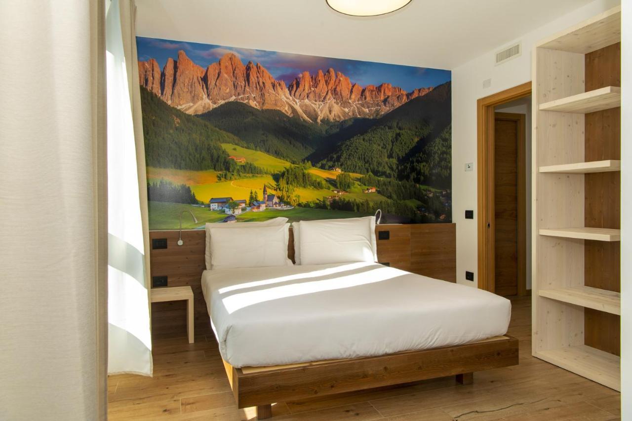 Aparthotel YUGOGO PELLICO 8 Trento Centro Esterno foto